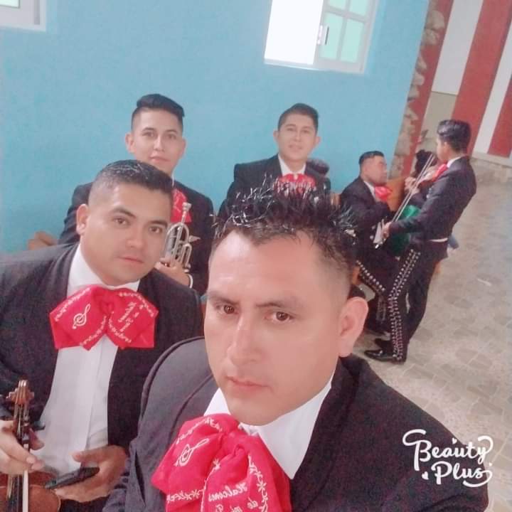 Imagen adjunta de Mariachi Así es México